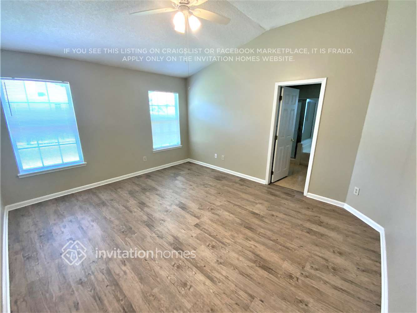 Building Photo - 4889 Greenland Hideaway Dr S