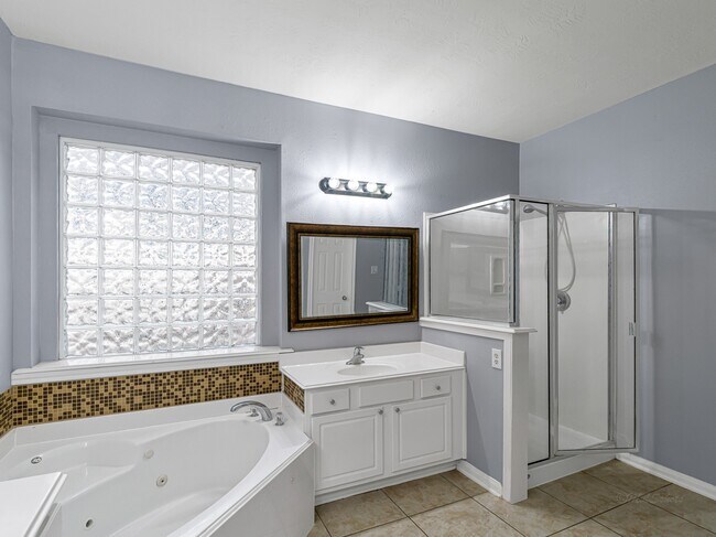 Building Photo - 24526 Blane Dr