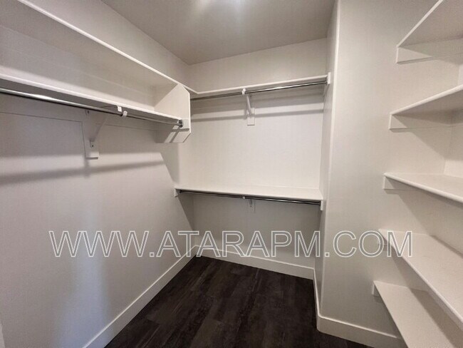 Building Photo - 543 S 1020 W