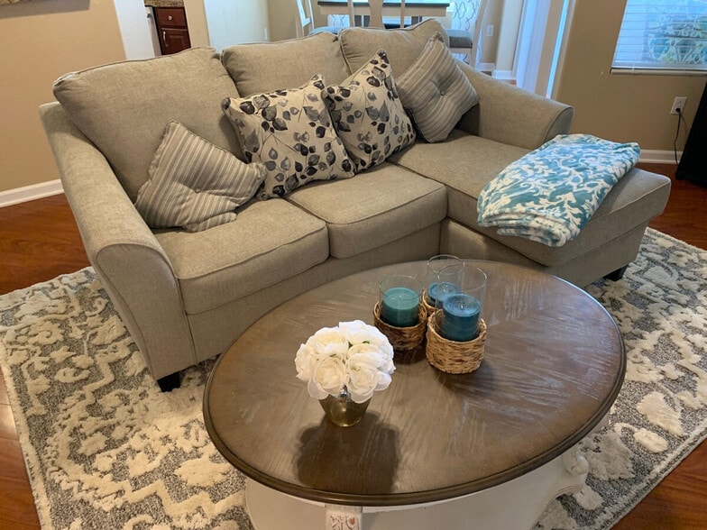 Primary Photo - 4800 Copeland Cir