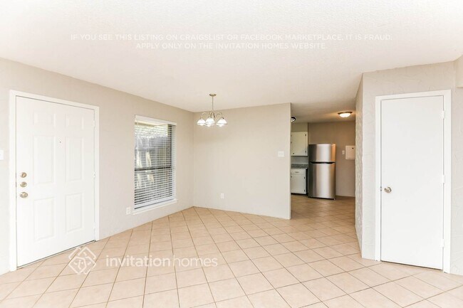 Building Photo - 101 Roselawn Dr