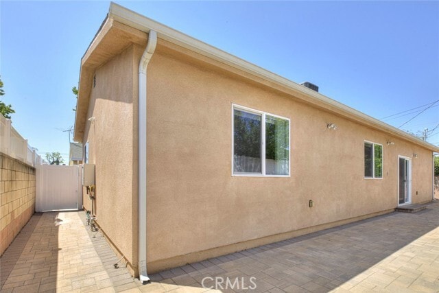 Building Photo - 6954 Jellico Ave