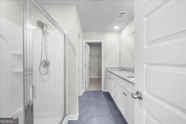 Building Photo - 220 Harrison St