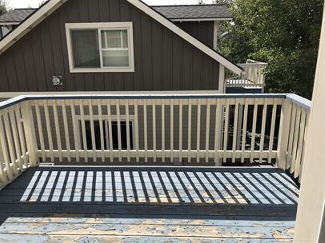 Building Photo - 4484 Alexander St