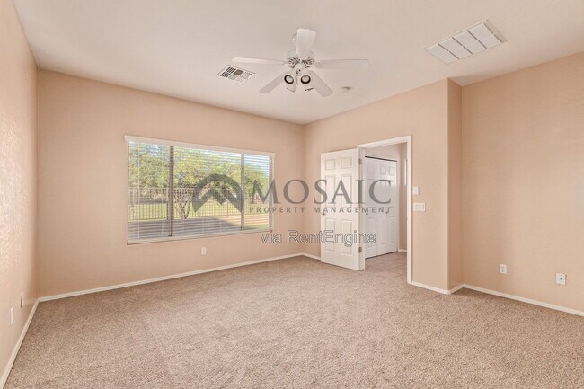 Building Photo - 2317 S 88th Dr
