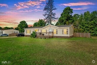 Building Photo - Check Out this 3 bed 2 bath in Princeton