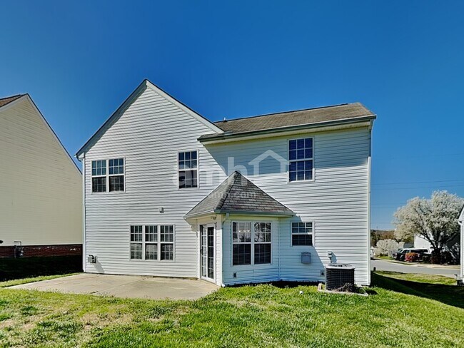 Building Photo - 710 Woodington Ln