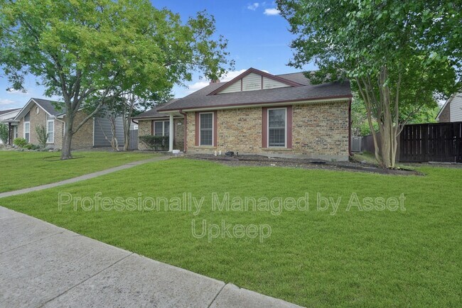 Building Photo - 1306 Clearview Dr