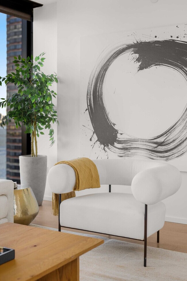 Building Photo - 685 1st Ave