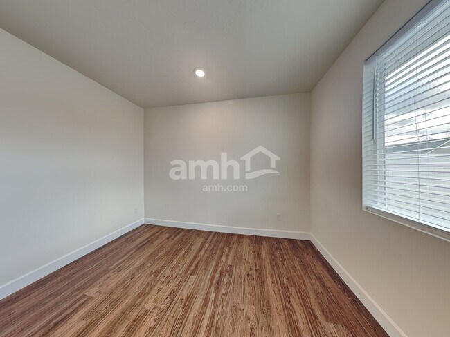 Building Photo - 5093 W White Ash Ct