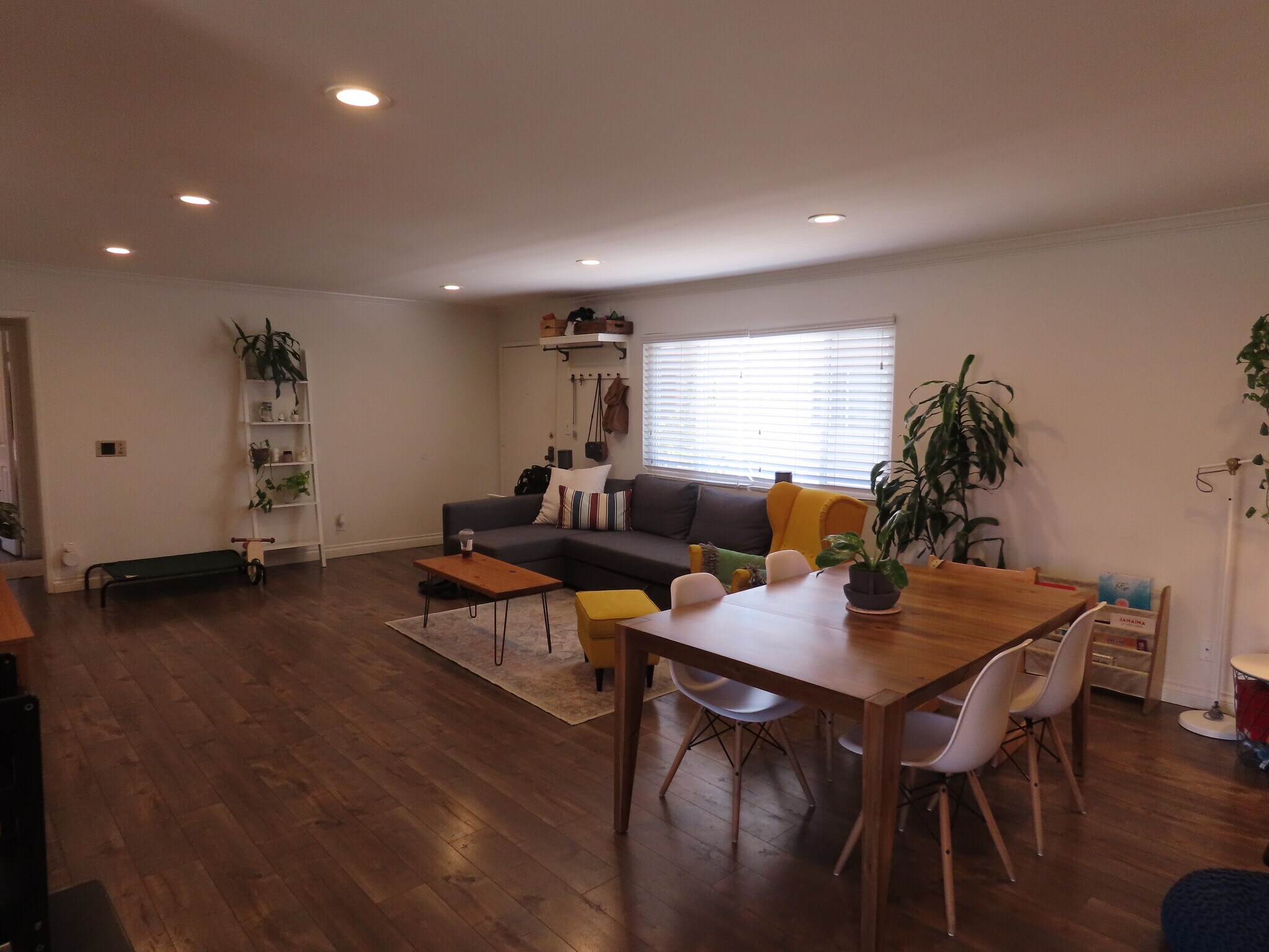 Building Photo - 11337 Nebraska Ave