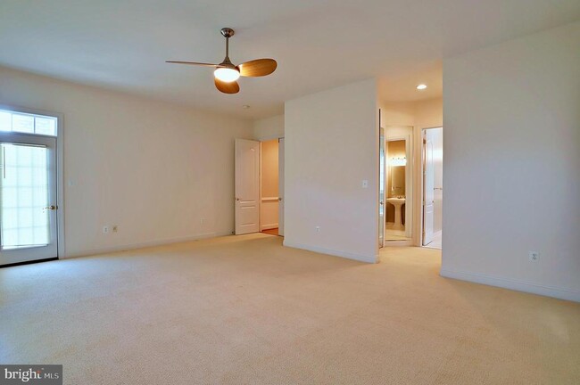 Building Photo - 8163 Snead Loop