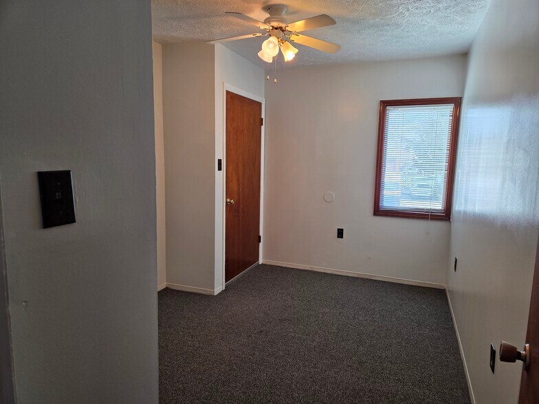 Bedroom - 739 2nd St