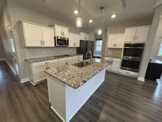 Building Photo - 2692 Remington Trce