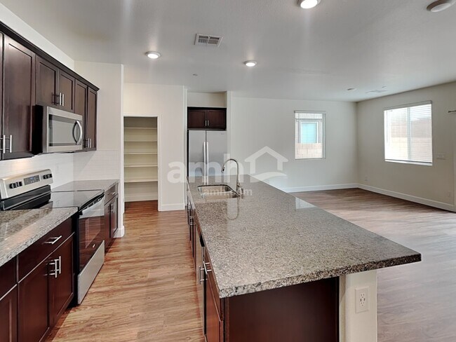 Building Photo - 81 Foxridge Swings Ln