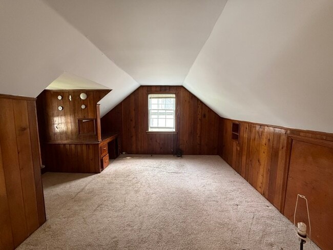 Building Photo - 1655 Edward Ter
