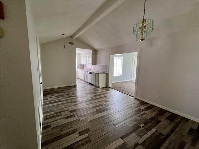 Building Photo - 9838 Tiltree St