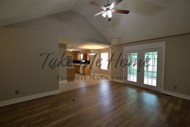 Building Photo - Vintage Hills Beauty!