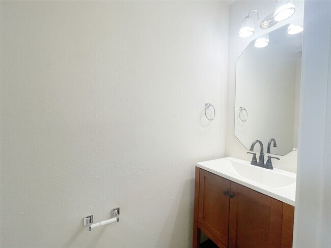 Building Photo - 3426 Auburn Hollow Ln