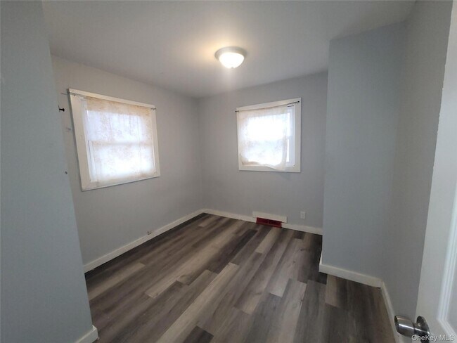 Building Photo - 2250 NY-302