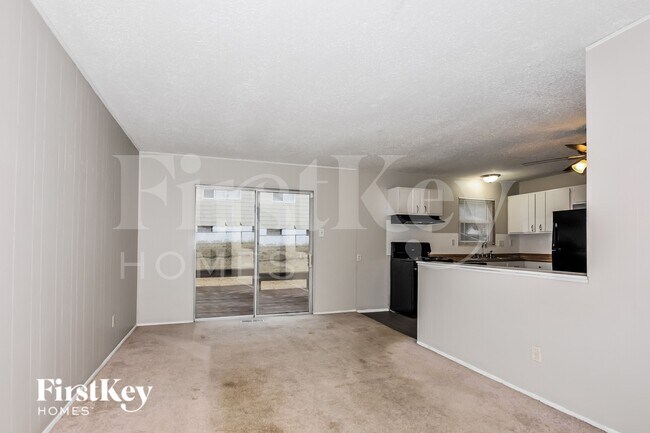 Building Photo - 14389 Wild Fox Ct