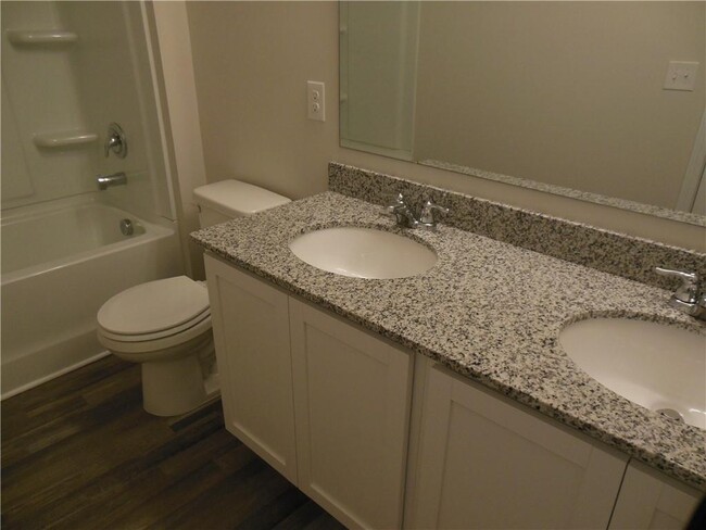 Building Photo - 208 Saddle Brooke Trace