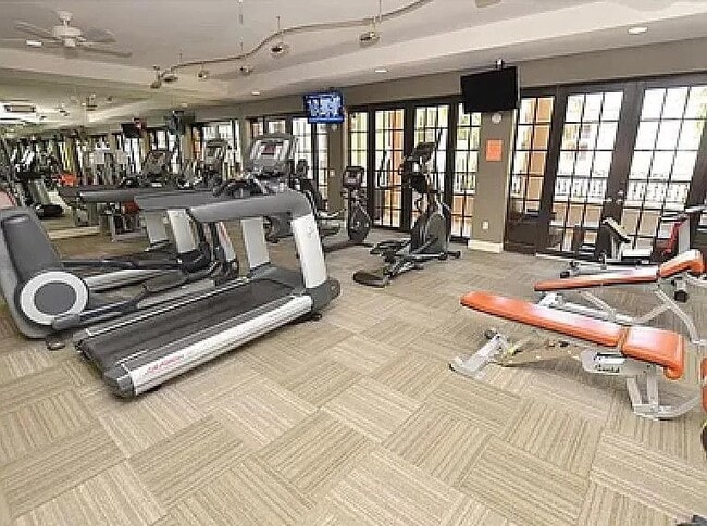 Building Photo - 8010 Via Sardinia Way