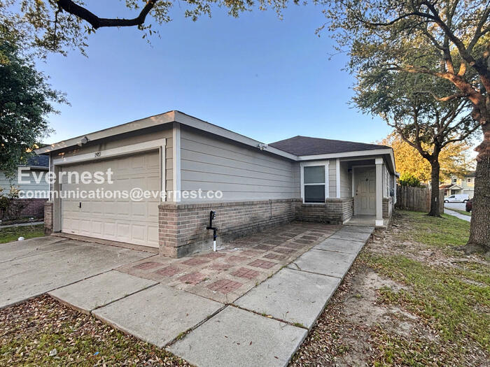 Building Photo - 19055 Remington Bend Dr