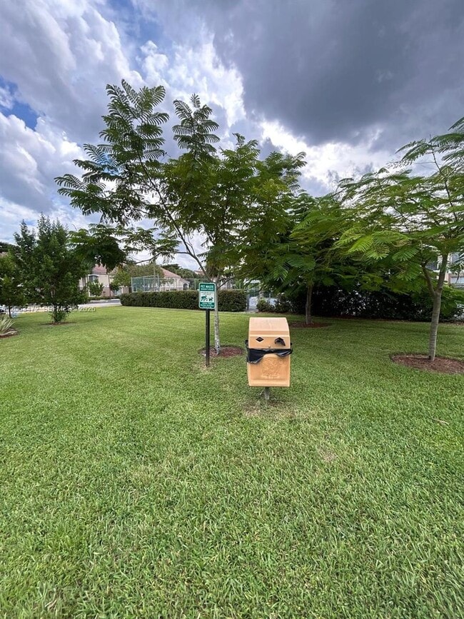 Building Photo - 815 Boynton Beach Blvd