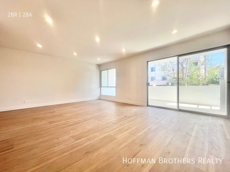 Building Photo - 11600 Rochester Ave