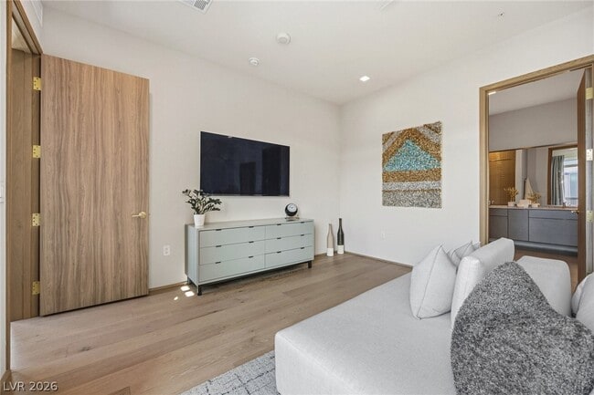 Building Photo - 8475 Michael Cherry Ave