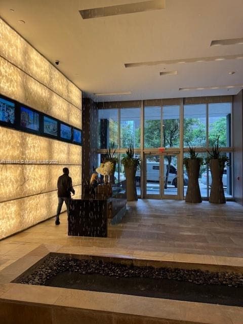 Building Photo - 500 Brickell Ave