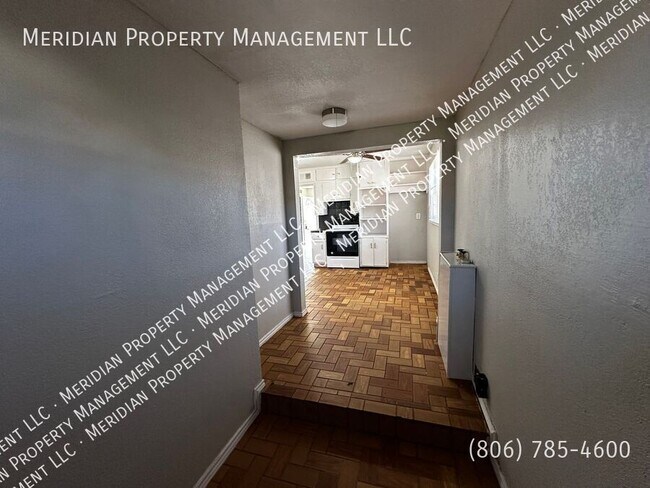 Building Photo - 1602 39th St