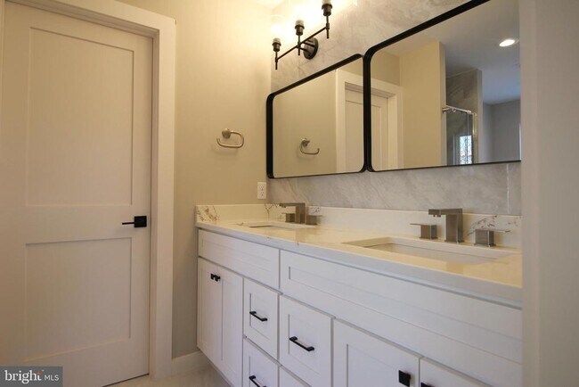 Building Photo - 224 Mill Race Dr