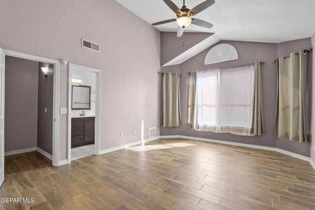 Building Photo - 12448 Tierra Madre Rd