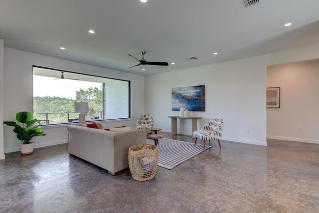 Building Photo - 14208 Fort Smith Trail