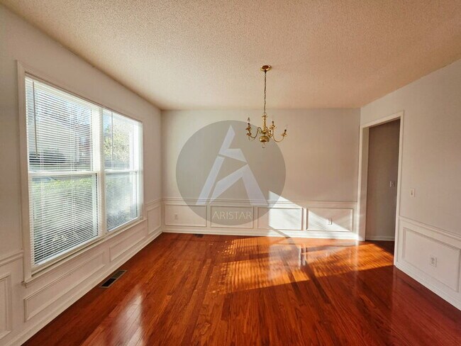 Building Photo - 321 Bloombridge Way NW