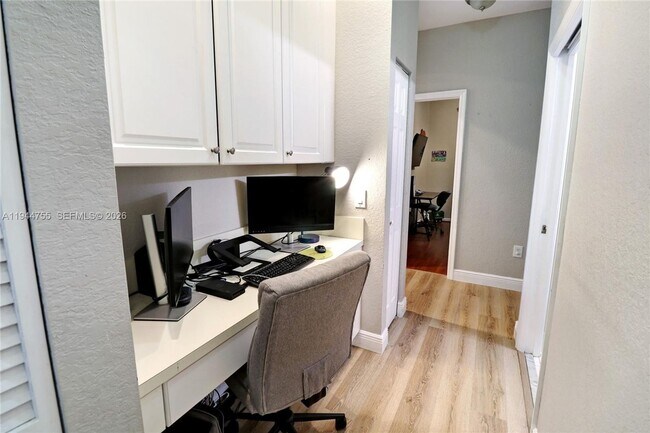 Building Photo - 1706 NW 78th Way