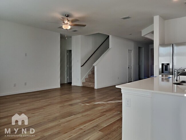 Building Photo - 3345 Cardinal Flower Pl