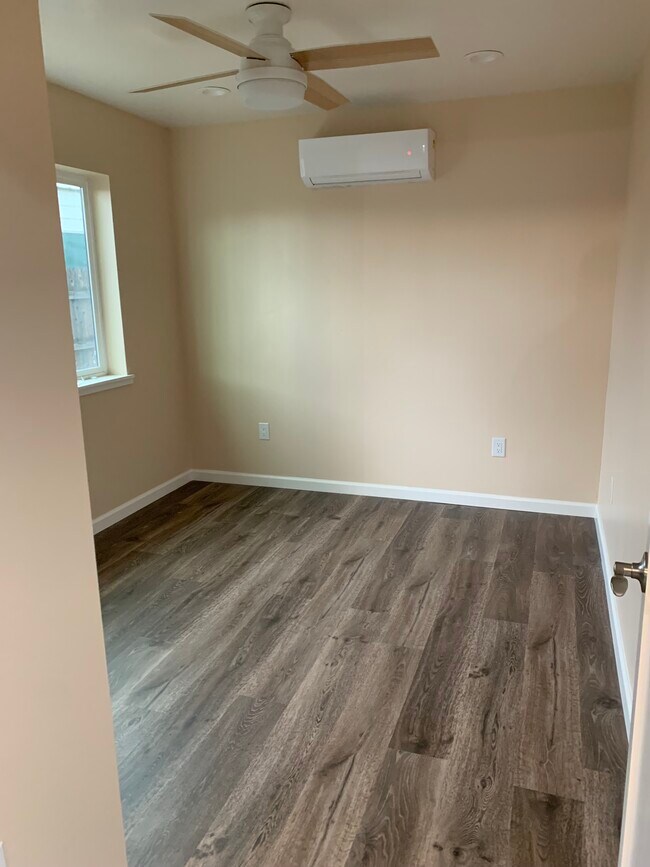 Building Photo - 7125 Bari Ct