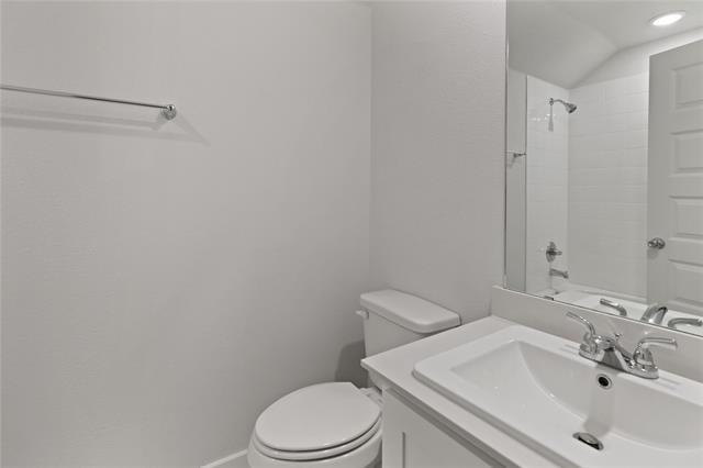 Building Photo - 221 Caliber Ct