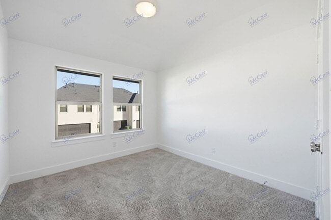 Building Photo - 1409 Silver Marten Trl