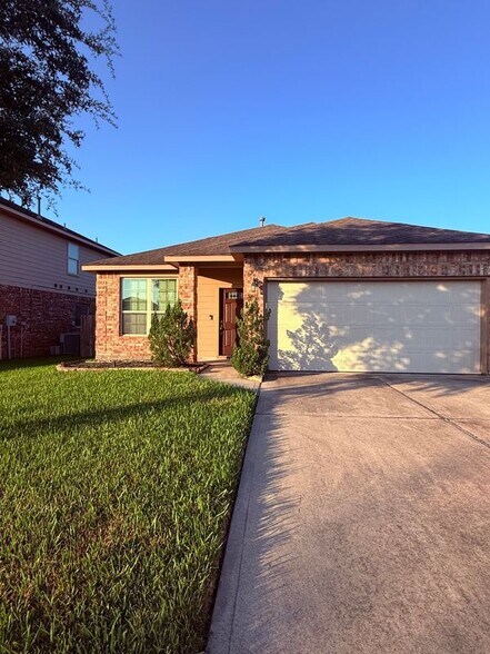 Building Photo - 21507 Cotton Valley Ln
