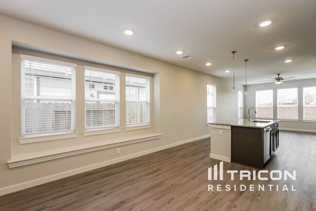 Building Photo - 2318 Bailey Flds Ln