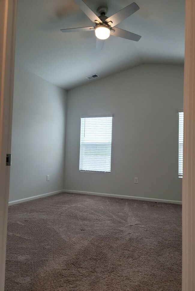 Building Photo - Coastal Point