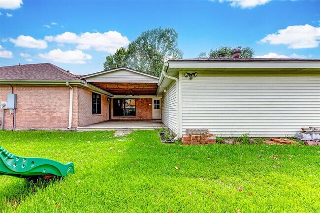 Building Photo - 1522 Mayweather Ln