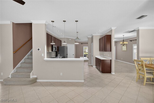 Building Photo - 8250 Silver Birch Way