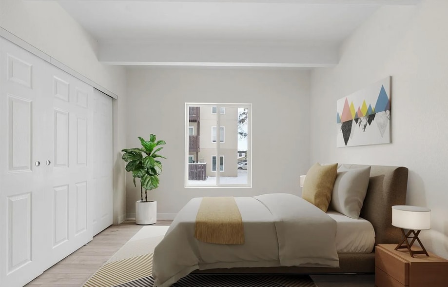 Building Photo - 9725 E Harvard Ave