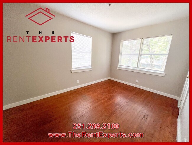 Building Photo - 1103 Ross St