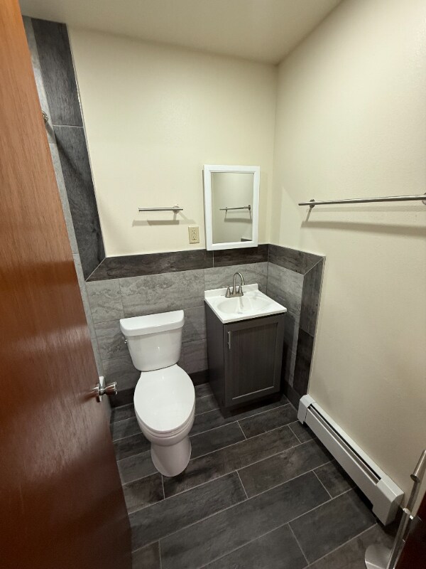 Building Photo - 2066 S 74th St